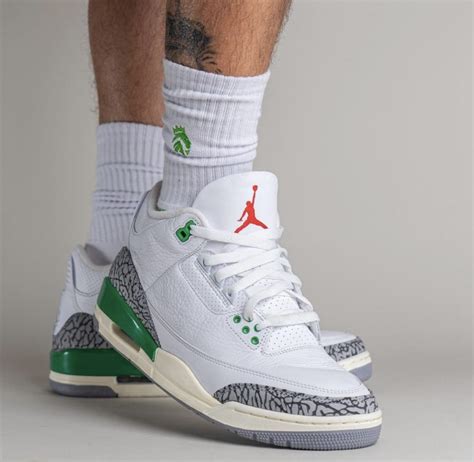 Air Jordan 3 'Lucky Green' (CK9246